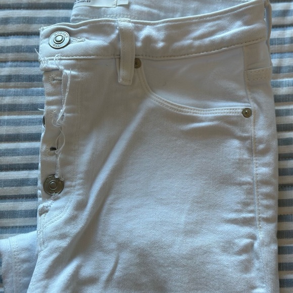 Hudson White Button down Jeans: size 27 EUC - Picture 9 of 9